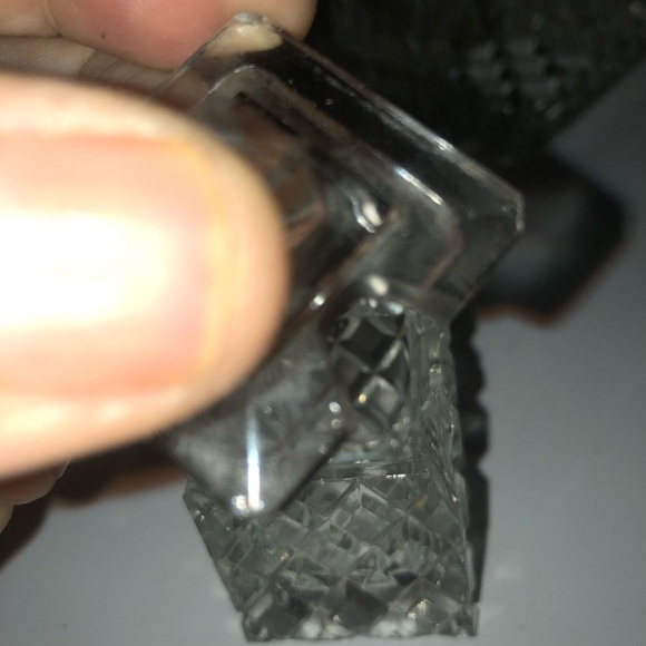 Vintage Glass Salt and Pepper Shaker three piece set on tray- anchor hocking - Picture 9 of 16